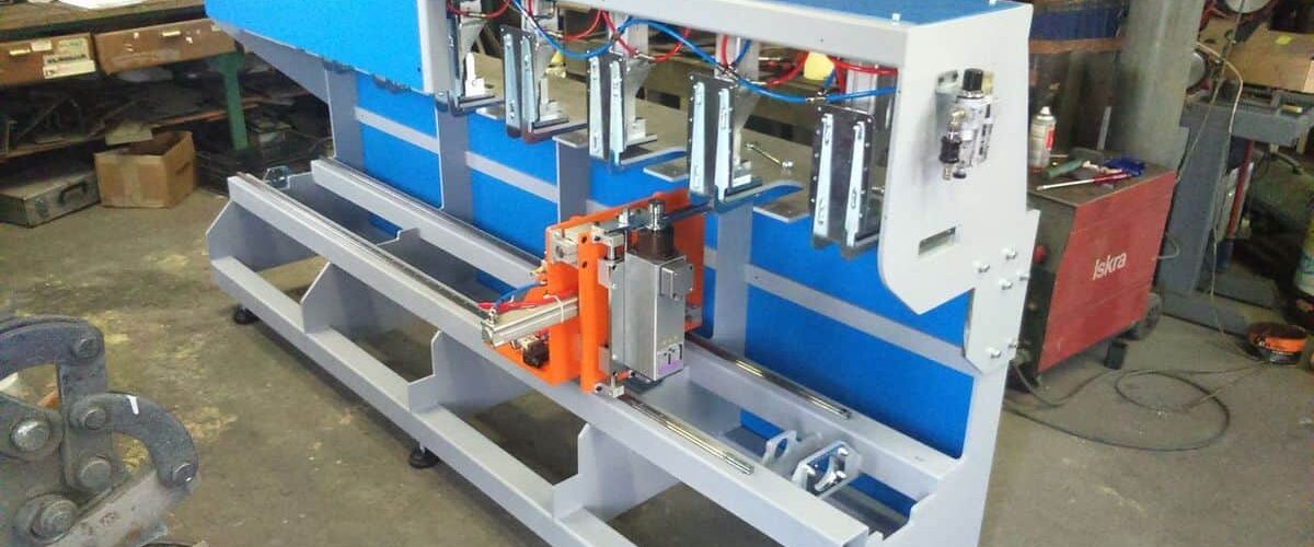 Trpin-strojegradnja-Kolekrot-Etra-Prečni-rezkar-letvic-obdelava-lesa-naslovna Trpin-strojegradnja-Kolekrot-Etra-Prečni-rezkar-letvic-obdelava-lesa-naslovna